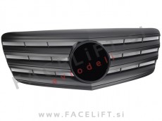 Mercedes E W211 06-09 maska črna mat