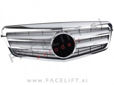 Mercedes E S212 W212 09-13 maska srebrna kromirana