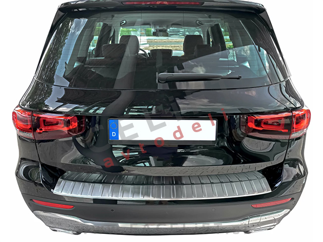 Zaščita zadnjega odbijača srebrna mat Mercedes GLB X247 19-