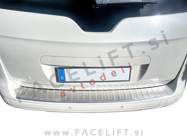 Zaščita zadnjega odbijača srebrna mat Peugeot 5008 09-17