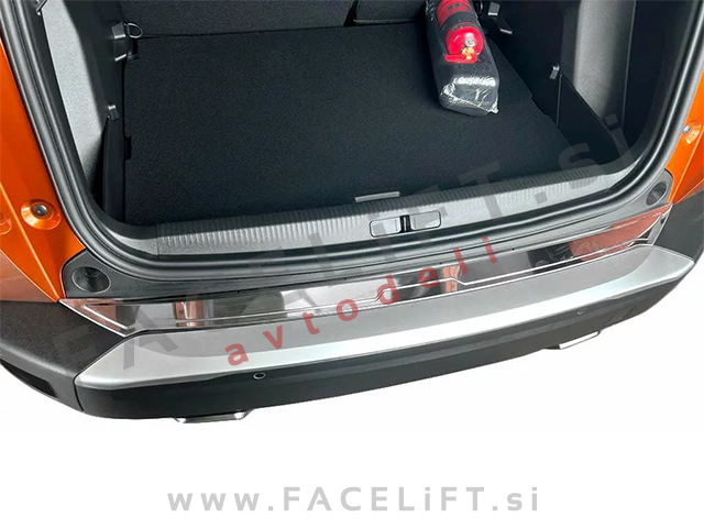 Zaščita zadnjega odbijača kromirana Peugeot 2008 19-24