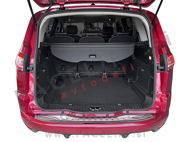 Zaščita zadnjega odbijača kromirana Ford S-Max 06-15