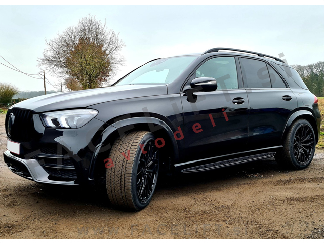 Bočne stopnice črne Mercedes GLE SUV V167 18-