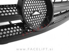 Maska črna Mercedes ML W163 98-05