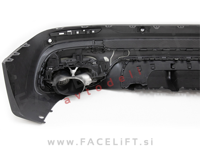 Difuzor z nastavki za izpuh črni GLB 45 S izgled Mercedes GLB X247 AMG Line 19-