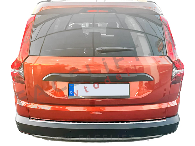 Zaščita zadnjega odbijača kromirana Dacia Jogger 21-