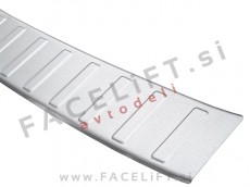 Zaščita zadnjega odbijača srebrna mat VW Golf 7.5 Karavan 17-20