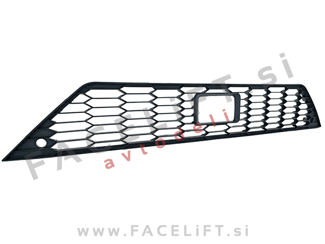 Mreža sprednjega odbijača srednja Seat Leon FR 17-20
