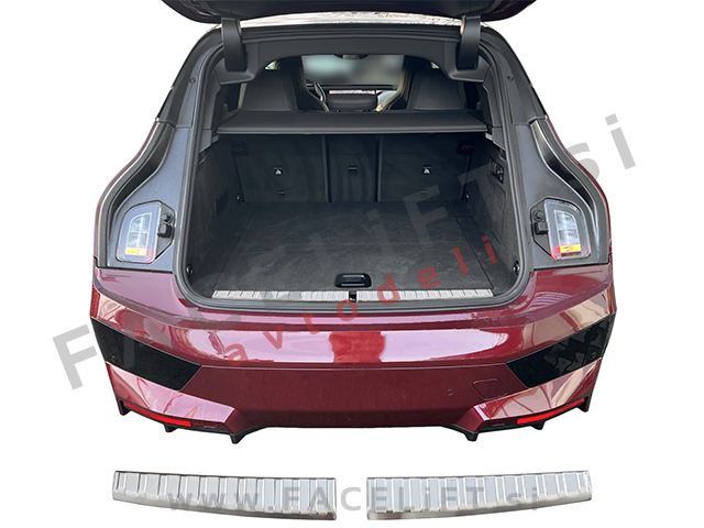 Zaščita zadnjega odbijača notranja srebrna mat BMW iX 21- Zaščita zadnjega odbijača notranja srebrna mat BMW iX 21-