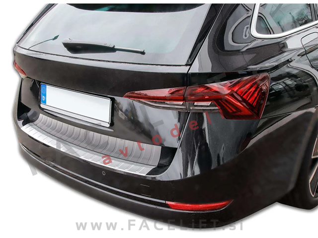 Zaščita zadnjega odbijača srebrna mat Škoda Octavia Karavan 20-24