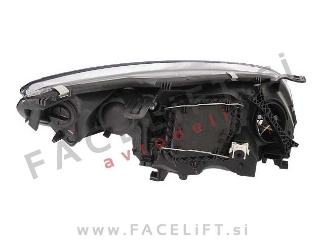 Renault Megane 3 12-13 žaromet desni