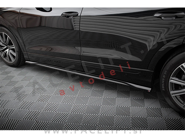 Podaljški pragov V.2 Audi Q8 S line, SQ8 18-