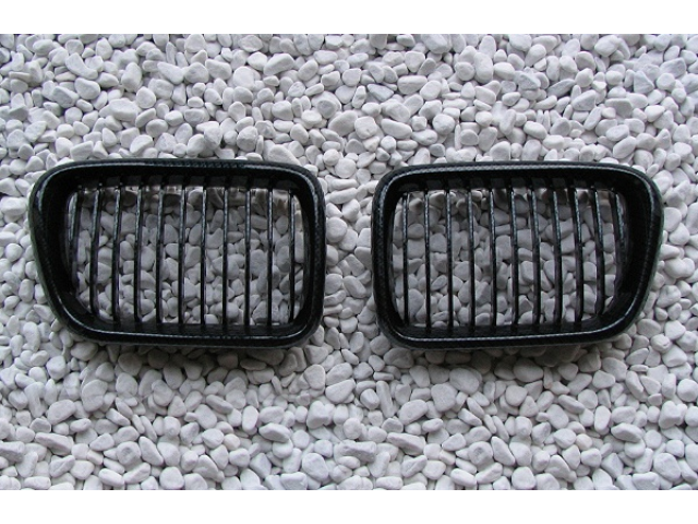 BMW 3 / E36 / karbon ledvičke / facelift modeli