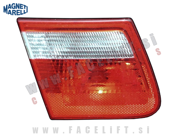 BMW 3 / E46 Karavan (99-05) / zadnja notranja luč / leva BMW 3 / E46 Karavan (99-05) / zadnja notranja luč / leva