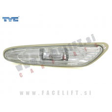 BMW 1 E81 E87 04-12 bočni smernik levi BMW 1 E81 E87 04-12 bočni smernik levi