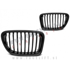 BMW X1 E84 09-15 ledvičke črne (sijaj) BMW X1 E84 09-15 ledvičke črne (sijaj)