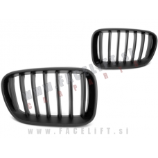 BMW X3 F25 10-14 ledvičke črne (mat) BMW X3 F25 10-14 ledvičke črne (mat)