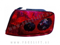 Peugeot 407 / Limuzina (04-08) / zadnja luč / leva Peugeot 407 / Limuzina (04-08) / zadnja luč / leva