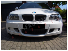 BMW 1 / E81 E87 (04-07) / sprednji M-Technic odbijač / PDC