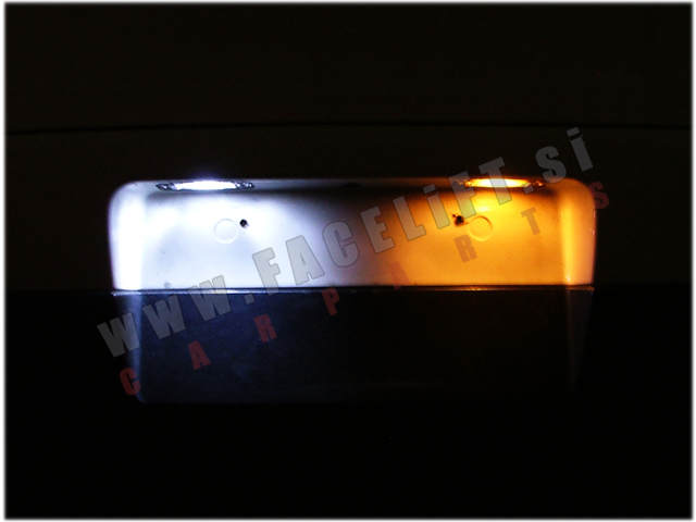 Mercedes CL / C216 (06-14) / LED osvetlitev registrske tablice z ohišjem