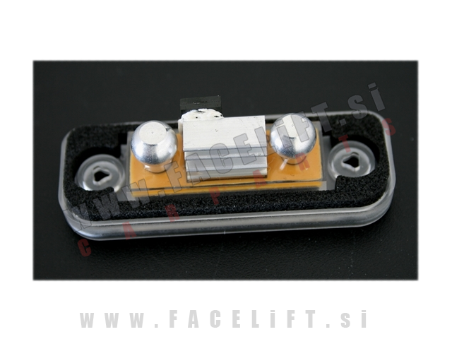 Mercedes C / W203 Karavan (00-07) / LED osvetlitev registrske tablice z ohišjem Mercedes C / W203 Karavan (00-07) / LED osvetlitev registrske tablice z ohišjem