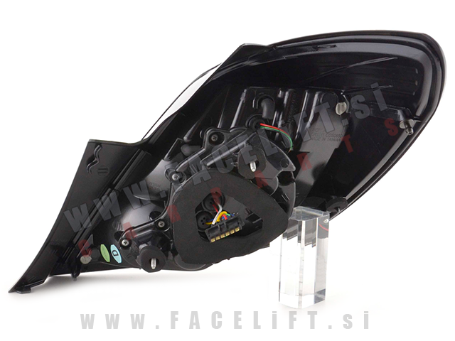 Opel Corsa D / S07 (06-14) / zadnje LED luči