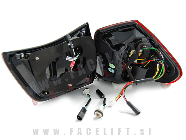 Lexus RX / XU30 (03-09) / zadnje LED luči