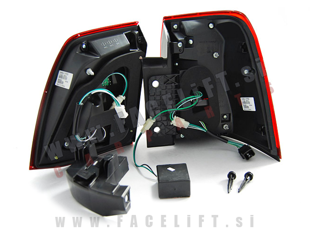 Toyota Land Cruiser / FJ200 (07-15) / zadnje LED luči