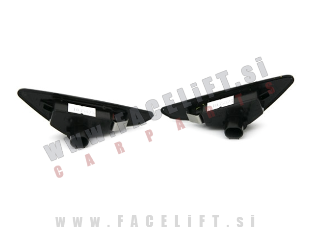 BMW 3 E46 Cabrio Coupe 03-07 bočni LED smerniki BMW 3 E46 Cabrio Coupe 03-07 bočni LED smerniki