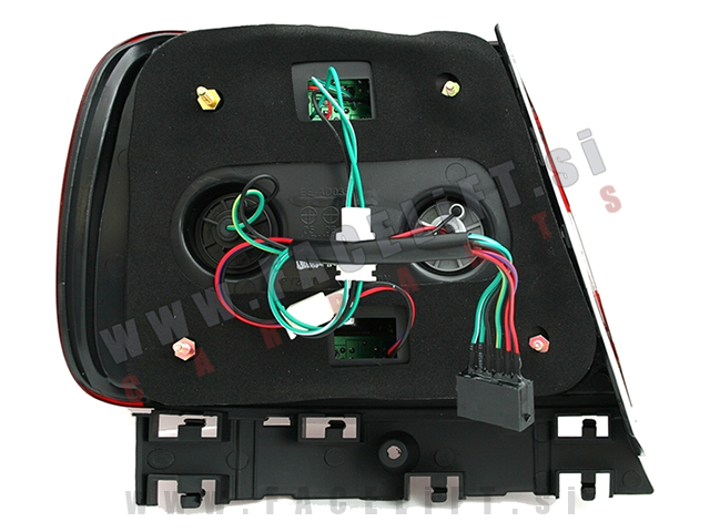 Audi A4 / B5 8D Limuzina (94-00) / zadnje LED luči