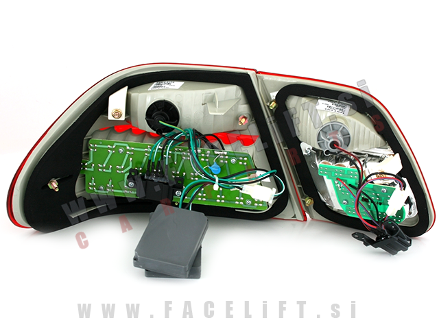 Mercedes E / W210 Limuzina (95-02) / zadnje LED luči Mercedes E / W210 Limuzina (95-02) / zadnje LED luči